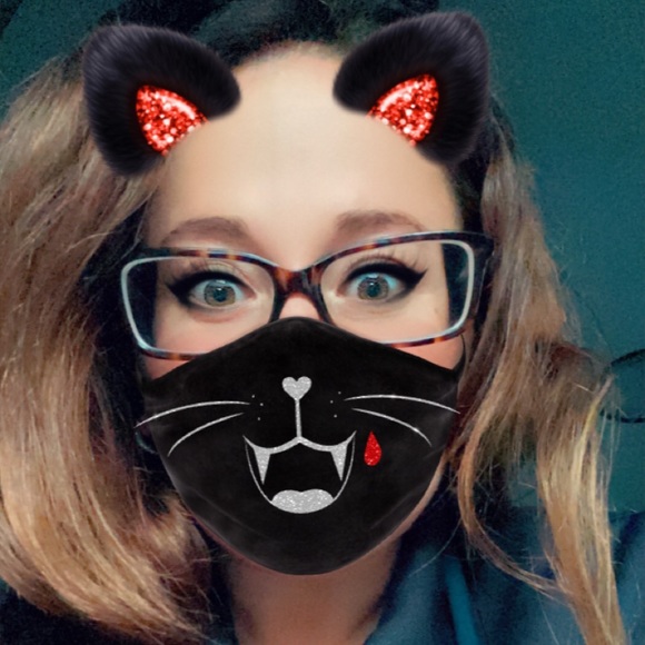 Meet your Posher, Candice - Picture 1 of 1